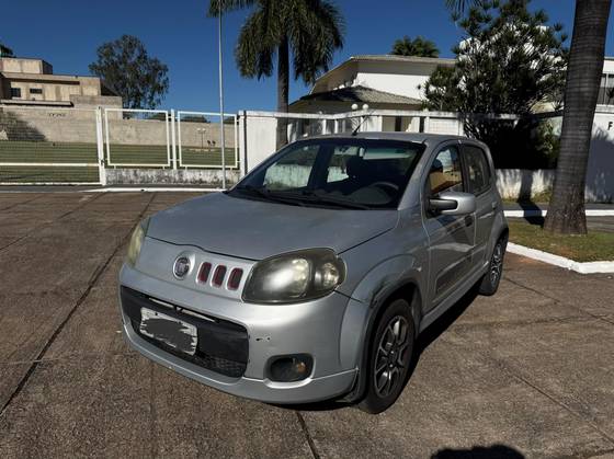 FIAT UNO 1.4 EVO SPORTING 8V FLEX 4P MANUAL